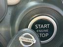 【スマートキー＆プッシュスタート】ブレーキを踏みながら、このボタンを押すだけでエンジンがかかります！鍵はポケットやカバンに入れたまま！一度使うと、もう手放せません☆