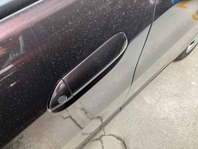 フィットハイブリッド ハイブリッド・１０ｔｈアニバーサリー　ハイブリッド　ドライブレコーダー　ＥＴＣ　バックカメラ　ナビ　ＴＶ　オートクルーズコントロール　オートライト　スマートキー　アイドリングストップ　電動格納ミラー　ＣＶＴ　盗難防止システム（23枚目）