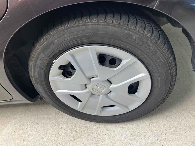 フィットハイブリッド ハイブリッド・１０ｔｈアニバーサリー　ハイブリッド　ドライブレコーダー　ＥＴＣ　バックカメラ　ナビ　ＴＶ　オートクルーズコントロール　オートライト　スマートキー　アイドリングストップ　電動格納ミラー　ＣＶＴ　盗難防止システム（25枚目）