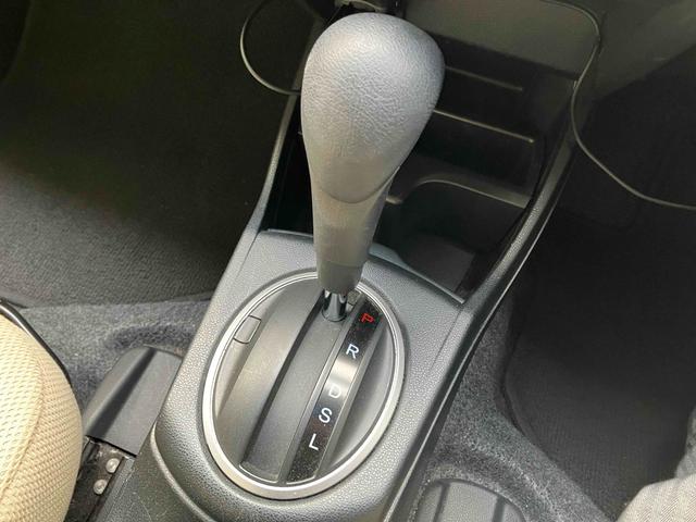 フィットハイブリッド ハイブリッド・１０ｔｈアニバーサリー　ハイブリッド　ドライブレコーダー　ＥＴＣ　バックカメラ　ナビ　ＴＶ　オートクルーズコントロール　オートライト　スマートキー　アイドリングストップ　電動格納ミラー　ＣＶＴ　盗難防止システム（52枚目）