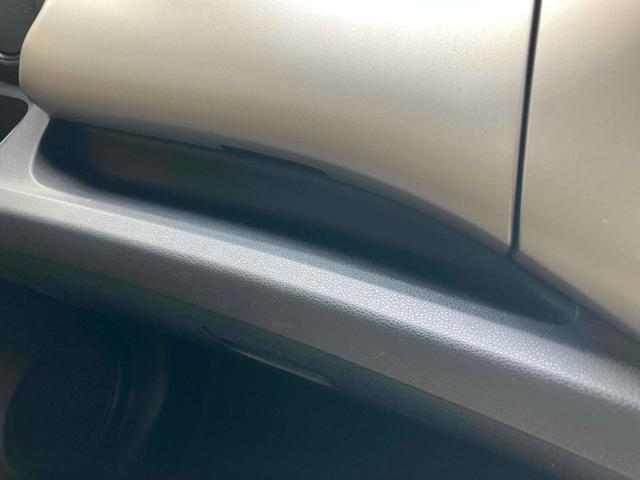 フィットハイブリッド ハイブリッド・１０ｔｈアニバーサリー　ハイブリッド　ドライブレコーダー　ＥＴＣ　バックカメラ　ナビ　ＴＶ　オートクルーズコントロール　オートライト　スマートキー　アイドリングストップ　電動格納ミラー　ＣＶＴ　盗難防止システム（54枚目）