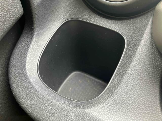 フィットハイブリッド ハイブリッド・１０ｔｈアニバーサリー　ハイブリッド　ドライブレコーダー　ＥＴＣ　バックカメラ　ナビ　ＴＶ　オートクルーズコントロール　オートライト　スマートキー　アイドリングストップ　電動格納ミラー　ＣＶＴ　盗難防止システム（55枚目）