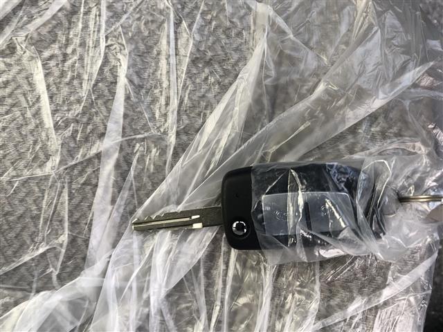 M 届出済未使用車 禁煙車 衝突軽減ブレーキ キーレスエントリー 電動格納ミラー ハロゲンヘッドライト マニュアルエアコン ダブルエアバック(20枚目)