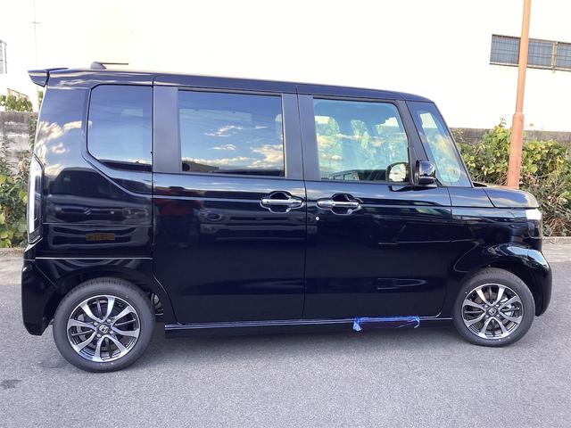 ホンダ N-BOXカスタム 14枚目