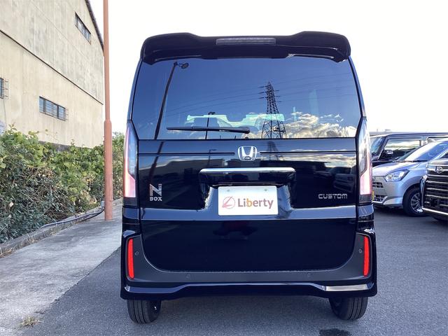 ホンダ N-BOXカスタム 16枚目