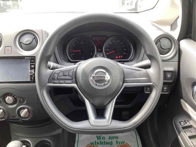 日産 ノート 5枚目