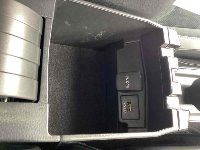 トヨタ カローラスポーツ 43枚目