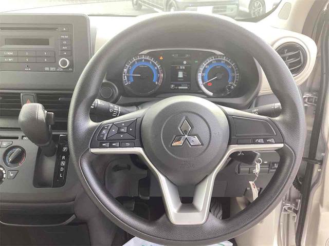 ｅＫワゴン Ｍ　クリアランスソナー　レーンアシスト　オートライト　キーレスエントリー　電動格納ミラー　シートヒーター　ベンチシート　ＣＶＴ　ＣＤ　エアコン（5枚目）