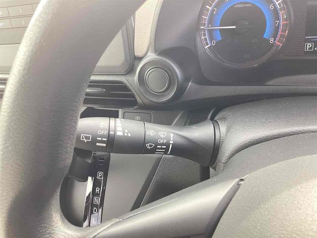 ｅＫワゴン Ｍ　クリアランスソナー　レーンアシスト　オートライト　キーレスエントリー　電動格納ミラー　シートヒーター　ベンチシート　ＣＶＴ　ＣＤ　エアコン（9枚目）
