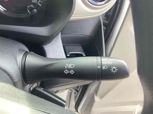 ｅＫワゴン Ｍ　クリアランスソナー　レーンアシスト　オートライト　キーレスエントリー　電動格納ミラー　シートヒーター　ベンチシート　ＣＶＴ　ＣＤ　エアコン（10枚目）