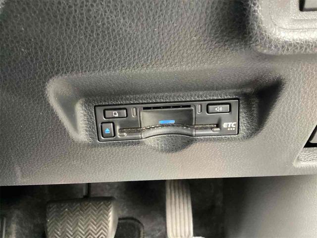 シエンタ Ｚ　ＥＴＣ　全周囲カメラ　純正１０．５インチディスプレイ　ＴＶ　クリアランスソナー　オートクルーズコントロール　レーンアシスト　衝突被害軽減システム　両側電動スライドドア　オートライト　ＬＥＤヘッドランプ（12枚目）