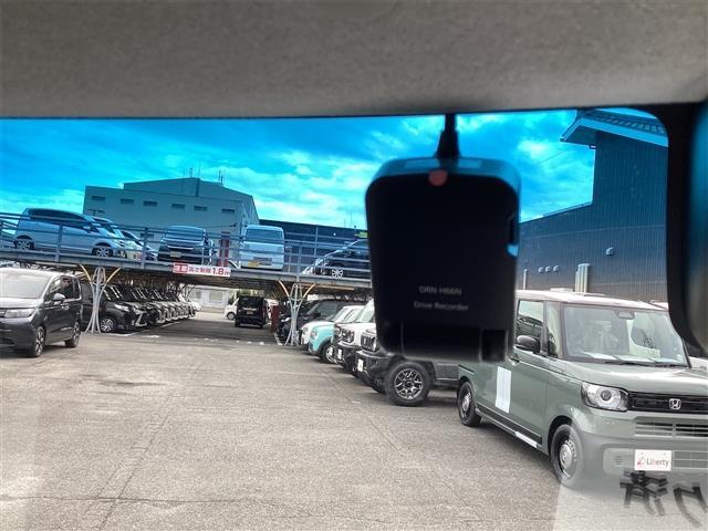 タント カスタムRS トップエディションSAIII ETC バックカメラ 両側電動スライドドア ナビ TV クリアランスソナー 衝突被害軽減システム オートマチックハイビーム オートライト LEDヘッドランプ スマートキー(14枚目)