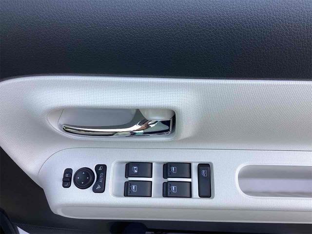 ムーヴキャンバス ストライプスＧ　バックカメラ　両側電動スライドドア　クリアランスソナー　衝突被害軽減システム　オートライト　スマートキー　アイドリングストップ　電動格納ミラー　ＣＶＴ　ＥＳＣ　エアコン　パワーステアリング（10枚目）