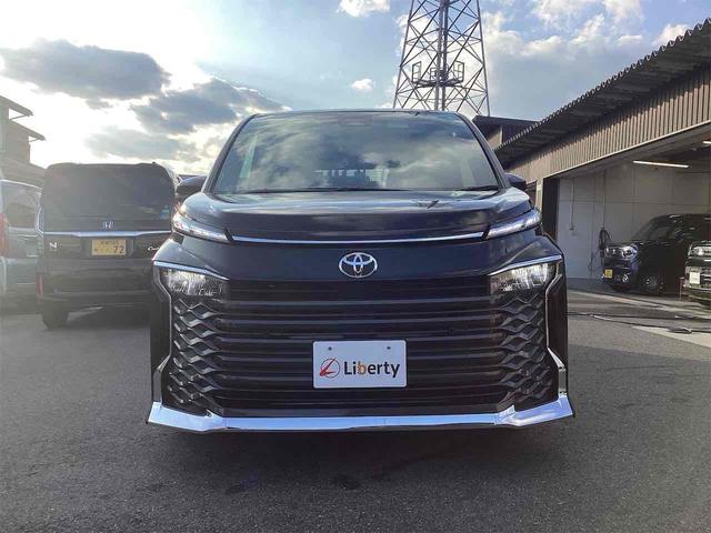 ヴォクシー Ｓ－Ｇ　ＥＴＣ　バックカメラ　ナビ　オートクルーズコントロール　衝突被害軽減システム　両側電動スライドドア　オートマチックハイビーム　オートライト　ＬＥＤヘッドランプ　スマートキー　電動格納ミラー（8枚目）