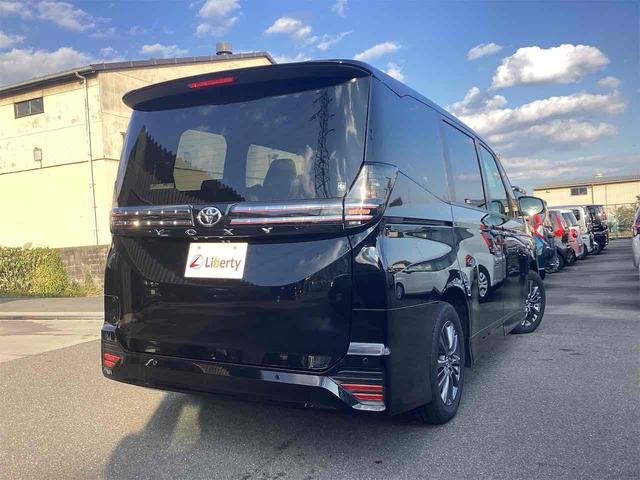 ヴォクシー Ｓ－Ｇ　ＥＴＣ　バックカメラ　ナビ　オートクルーズコントロール　衝突被害軽減システム　両側電動スライドドア　オートマチックハイビーム　オートライト　ＬＥＤヘッドランプ　スマートキー　電動格納ミラー（14枚目）