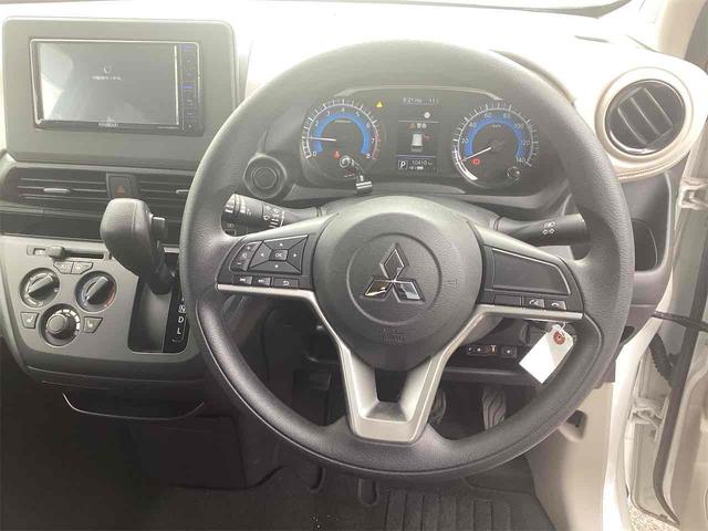 ｅＫワゴン Ｍ　ＥＴＣ　バックカメラ　クリアランスソナー　レーンアシスト　キーレスエントリー　アイドリングストップ　電動格納ミラー　ベンチシート　ＣＶＴ　ＣＤ　Ｂｌｕｅｔｏｏｔｈ　エアコン　パワーステアリング（5枚目）