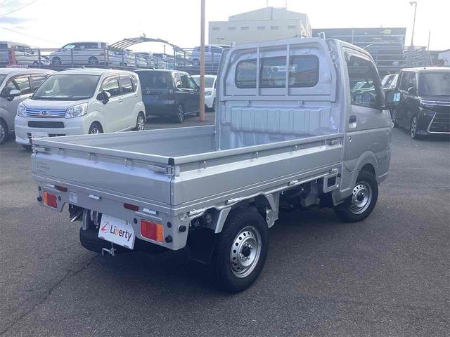 日産 クリッパートラック 8枚目