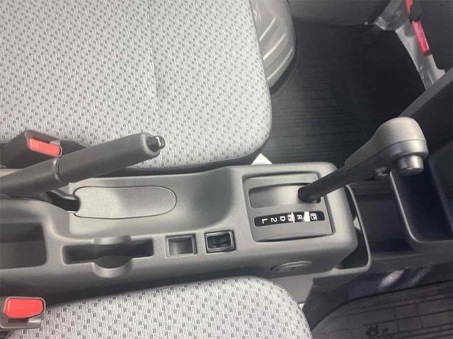 日産 クリッパートラック 23枚目