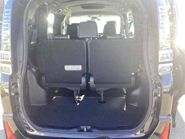 トヨタ ヴォクシー 30枚目