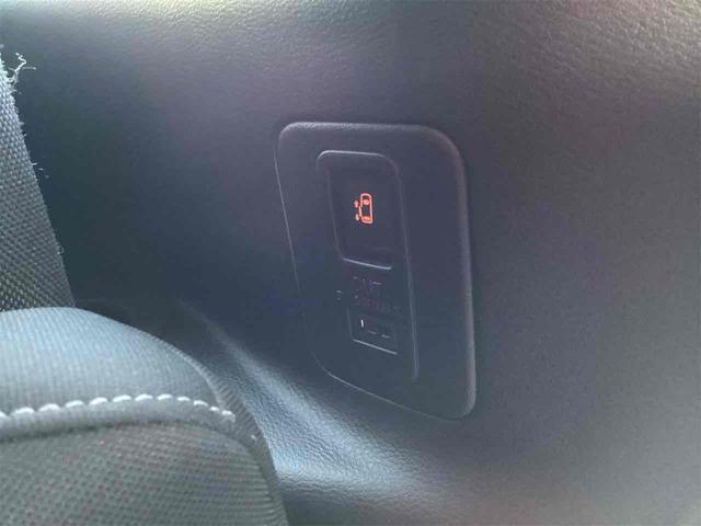 日産 セレナ 33枚目