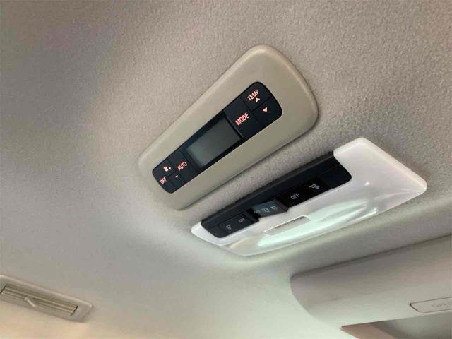 日産 セレナ 37枚目