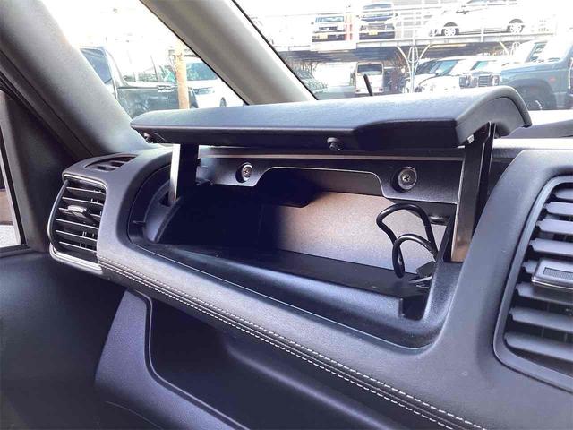 日産 セレナ 50枚目