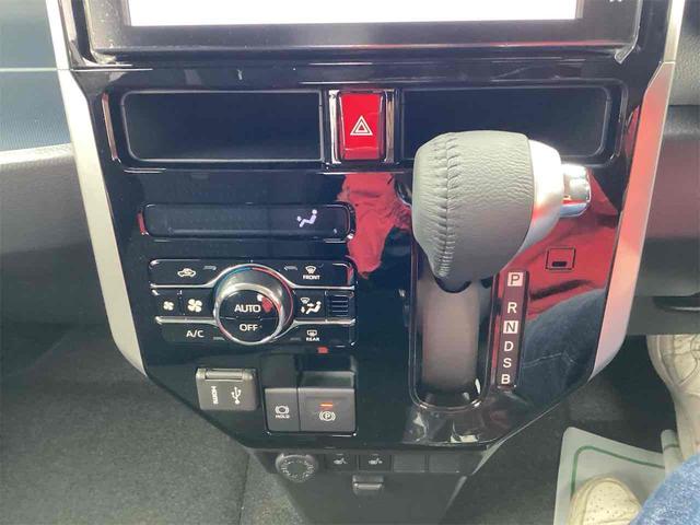 ルーミー カスタムG 全周囲カメラ TV 両側スライド・片側電動 クリアランスソナー オートクルーズコントロール 衝突被害軽減システム アルミホイール オートライト LEDヘッドランプ スマートキー アイドリングストップ(10枚目)