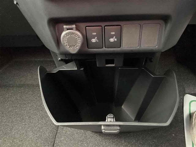 ルーミー カスタムG 全周囲カメラ TV 両側スライド・片側電動 クリアランスソナー オートクルーズコントロール 衝突被害軽減システム アルミホイール オートライト LEDヘッドランプ スマートキー アイドリングストップ(36枚目)