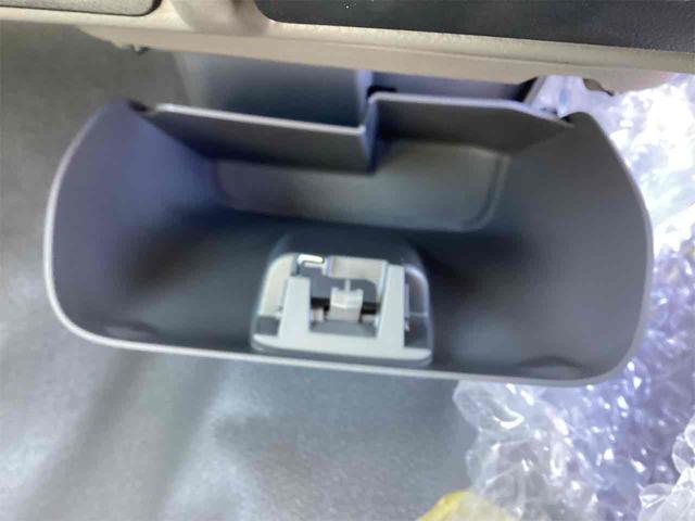 エブリイ ＰＡリミテッド　両側スライドドア　クリアランスソナー　レーンアシスト　衝突被害軽減システム　アイドリングストップ　ＣＶＴ　ＥＳＣ　エアコン　パワーステアリング　パワーウィンドウ（25枚目）