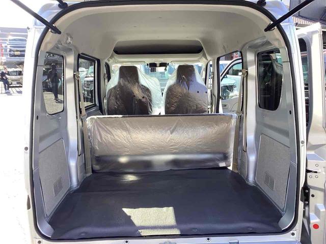 エブリイ ＰＡリミテッド　両側スライドドア　クリアランスソナー　レーンアシスト　衝突被害軽減システム　アイドリングストップ　ＣＶＴ　ＥＳＣ　エアコン　パワーステアリング　パワーウィンドウ（29枚目）