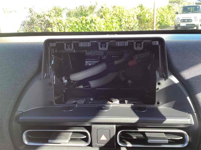 フリード ｅ：ＨＥＶエアー　ＥＸ　クリアランスソナー　オートクルーズコントロール　レーンアシスト　衝突被害軽減システム　両側電動スライドドア　オートライト　ＬＥＤヘッドランプ　スマートキー　アイドリングストップ　電動格納ミラー（6枚目）