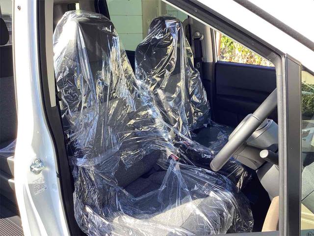 フリード ｅ：ＨＥＶエアー　ＥＸ　クリアランスソナー　オートクルーズコントロール　レーンアシスト　衝突被害軽減システム　両側電動スライドドア　オートライト　ＬＥＤヘッドランプ　スマートキー　アイドリングストップ　電動格納ミラー（33枚目）