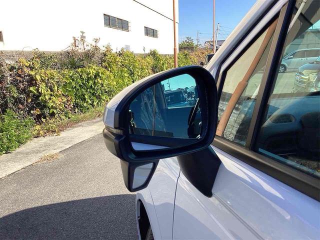 フリード ｅ：ＨＥＶエアー　ＥＸ　クリアランスソナー　オートクルーズコントロール　レーンアシスト　衝突被害軽減システム　両側電動スライドドア　オートライト　ＬＥＤヘッドランプ　スマートキー　アイドリングストップ　電動格納ミラー（42枚目）