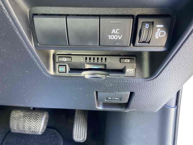 アクア Ｇ　ＥＴＣ　バックカメラ　ナビ　クリアランスソナー　オートクルーズコントロール　レーンアシスト　衝突被害軽減システム　オートマチックハイビーム　オートライト　ＬＥＤヘッドランプ（13枚目）