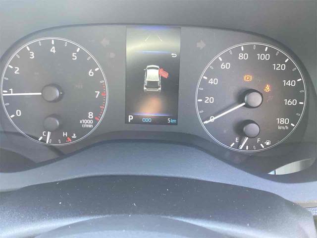 ヤリス Ｘ　バックカメラ　クリアランスソナー　衝突被害軽減システム　オートマチックハイビーム　オートライト　キーレスエントリー　ＣＶＴ　盗難防止システム　衝突安全ボディ　ＡＢＳ　ＥＳＣ　エアコン（29枚目）