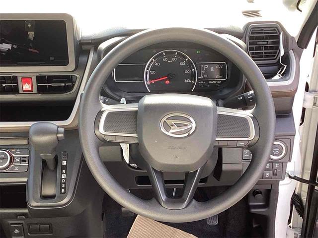 ムーヴ Ｘ　両側スライド・片側電動　クリアランスソナー　衝突被害軽減システム　オートライト　スマートキー　アイドリングストップ　電動格納ミラー　ベンチシート　ＣＶＴ　ＡＢＳ　ＥＳＣ　エアコン　パワーステアリング（6枚目）