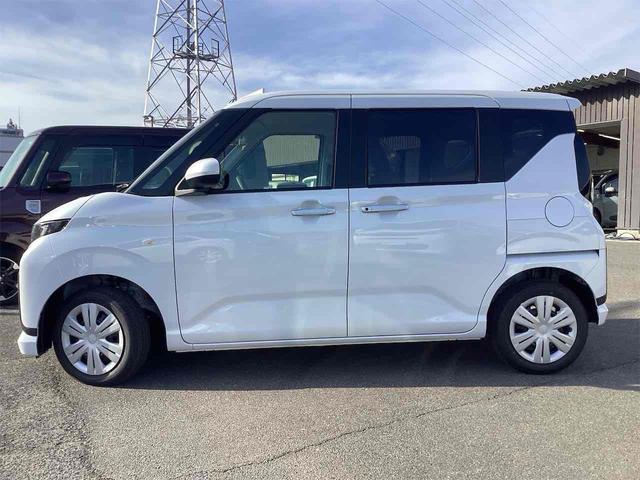 ムーヴ Ｘ　両側スライド・片側電動　クリアランスソナー　衝突被害軽減システム　オートライト　スマートキー　アイドリングストップ　電動格納ミラー　ベンチシート　ＣＶＴ　ＡＢＳ　ＥＳＣ　エアコン　パワーステアリング（20枚目）