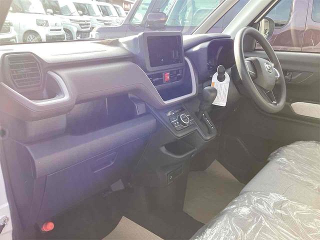 ムーヴ Ｘ　両側スライド・片側電動　クリアランスソナー　衝突被害軽減システム　オートライト　スマートキー　アイドリングストップ　電動格納ミラー　ベンチシート　ＣＶＴ　ＡＢＳ　ＥＳＣ　エアコン　パワーステアリング（27枚目）