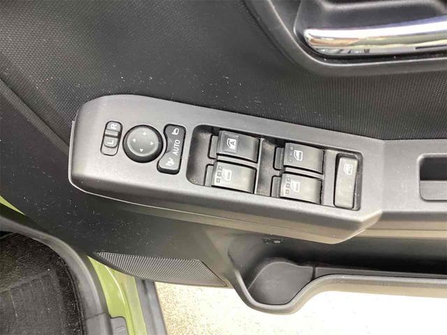 タフト Ｇ　ガラスルーフ　ＥＴＣ　バックカメラ　ナビ　ＴＶ　クリアランスソナー　衝突被害軽減システム　オートライト　スマートキー　アイドリングストップ　電動格納ミラー　シートヒーター　ＣＶＴ　ＥＳＣ　ＵＳＢ（14枚目）