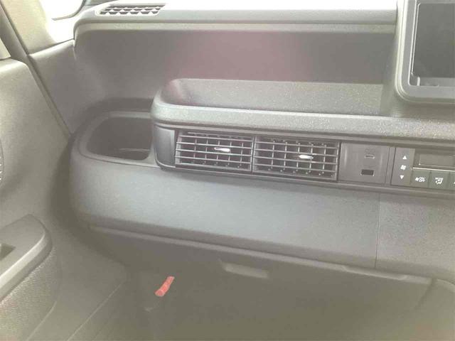 Ｎ－ＢＯＸカスタム ベースグレード　バックカメラ　両側電動スライドドア　クリアランスソナー　オートクルーズコントロール　レーンアシスト　スマートキー　アイドリングストップ　電動格納ミラー　シートヒーター　ＣＶＴ　ＥＳＣ（25枚目）