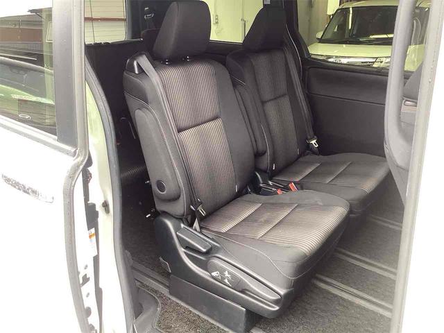 ヴォクシー ＺＳ　煌　ＥＴＣ　バックカメラ　ナビ　ＴＶ　オートクルーズコントロール　レーンアシスト　衝突被害軽減システム　両側電動スライドドア　オートマチックハイビーム　オートライト　ＬＥＤヘッドランプ（38枚目）