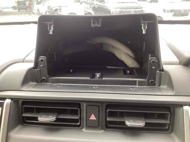 ＷＲ－Ｖ Ｘ　クリアランスソナー　オートクルーズコントロール　レーンアシスト　衝突被害軽減システム　オートライト　ＬＥＤヘッドランプ　スマートキー　電動格納ミラー　ＣＶＴ　盗難防止システム　ＵＳＢ　ＡＢＳ　ＥＳＣ（14枚目）