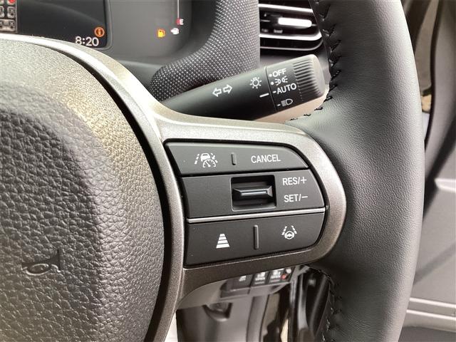 フリード エアー　ＥＸ　バックカメラ　クリアランスソナー　オートクルーズコントロール　レーンアシスト　衝突被害軽減システム　両側電動スライドドア　オートライト　ＬＥＤヘッドランプ　スマートキー　電動格納ミラー　シートヒーター（10枚目）