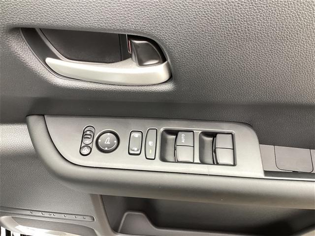 フリード エアー　ＥＸ　バックカメラ　クリアランスソナー　オートクルーズコントロール　レーンアシスト　衝突被害軽減システム　両側電動スライドドア　オートライト　ＬＥＤヘッドランプ　スマートキー　電動格納ミラー　シートヒーター（14枚目）