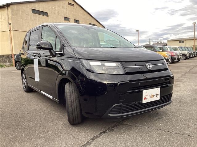 フリード エアー　ＥＸ　バックカメラ　クリアランスソナー　オートクルーズコントロール　レーンアシスト　衝突被害軽減システム　両側電動スライドドア　オートライト　ＬＥＤヘッドランプ　スマートキー　電動格納ミラー　シートヒーター（16枚目）