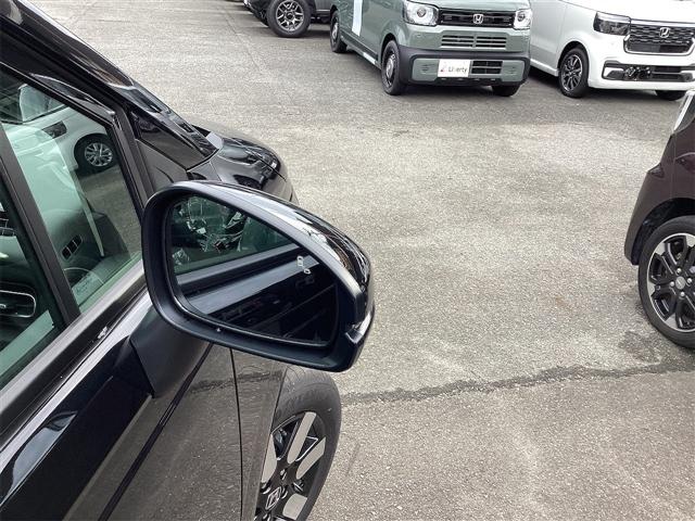 フリード エアー　ＥＸ　バックカメラ　クリアランスソナー　オートクルーズコントロール　レーンアシスト　衝突被害軽減システム　両側電動スライドドア　オートライト　ＬＥＤヘッドランプ　スマートキー　電動格納ミラー　シートヒーター（38枚目）