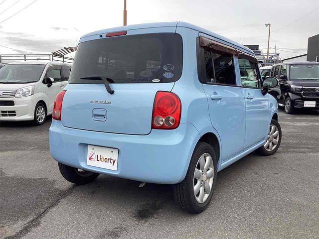 アルトラパン Ｇ　オーディオ　スマートキー　電動格納ミラー　ＡＴ　ＣＤ　Ｂｌｕｅｔｏｏｔｈ　アルミホイール　エアコン　パワーウィンドウ　マニュアルレベリング機能　アクセサリーソケット（12枚目）