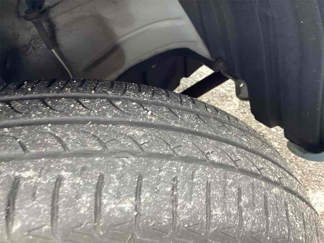 アルトラパン Ｇ　オーディオ　スマートキー　電動格納ミラー　ＡＴ　ＣＤ　Ｂｌｕｅｔｏｏｔｈ　アルミホイール　エアコン　パワーウィンドウ　マニュアルレベリング機能　アクセサリーソケット（16枚目）