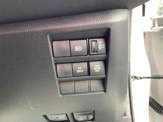 ヴォクシー ハイブリッドS-Z バックカメラ ナビ クリアランスソナー オートクルーズコントロール レーンアシスト 衝突被害軽減システム 両側電動スライドドア オートマチックハイビーム オートライト(9枚目)