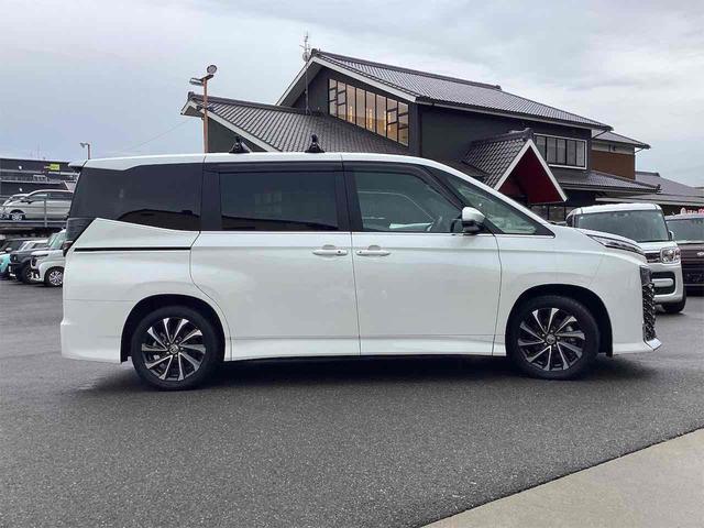 ヴォクシー ハイブリッドS-Z バックカメラ ナビ クリアランスソナー オートクルーズコントロール レーンアシスト 衝突被害軽減システム 両側電動スライドドア オートマチックハイビーム オートライト(19枚目)